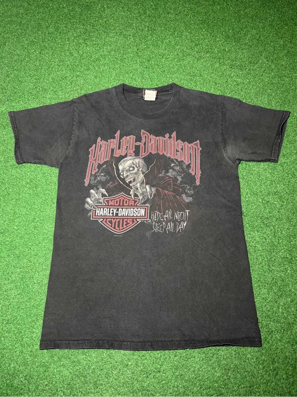 Harley Davidson Vampire T Shirt Y2K Halloween Monster Graphic Biker Small Shirt